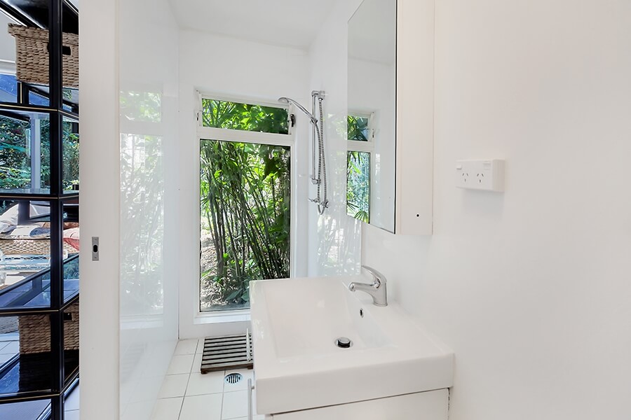 house in cremorne sydney with rennovations in bathroom