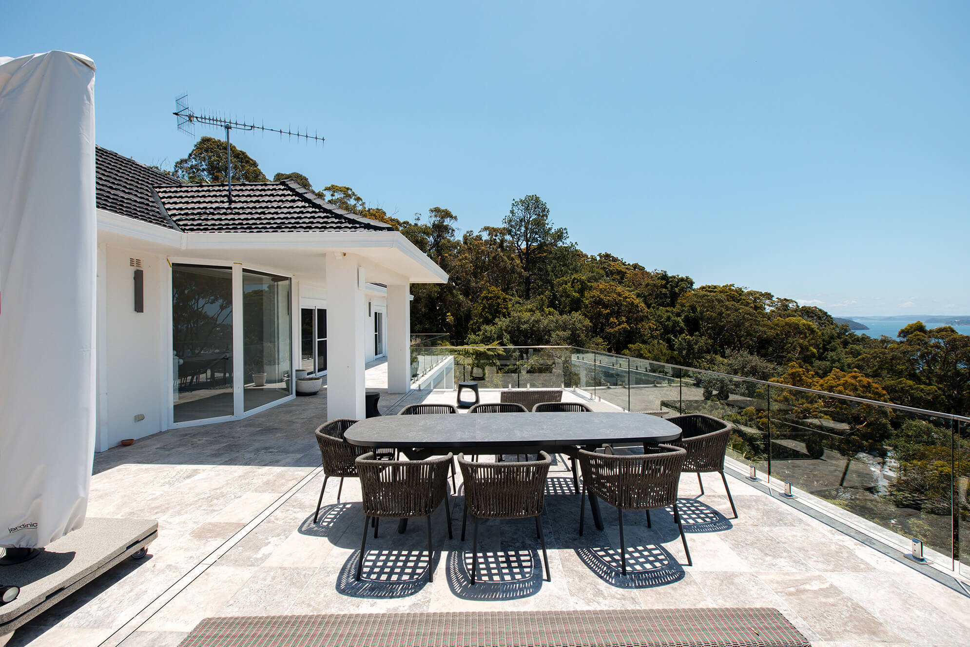 home renovation and building Clive avenue Bayview outdoor